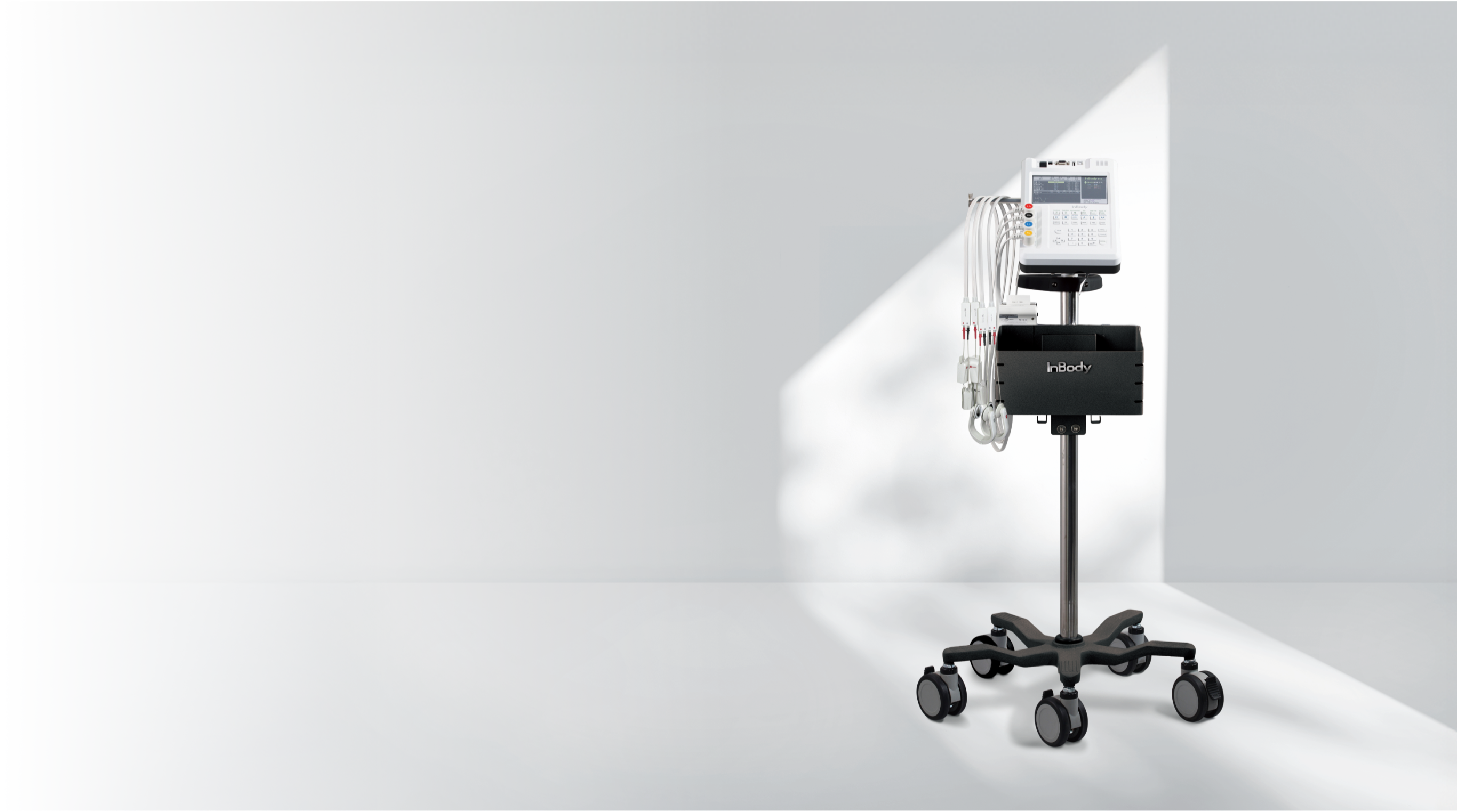 임상영양 평가에 특화된 메디컬 체수분측정기